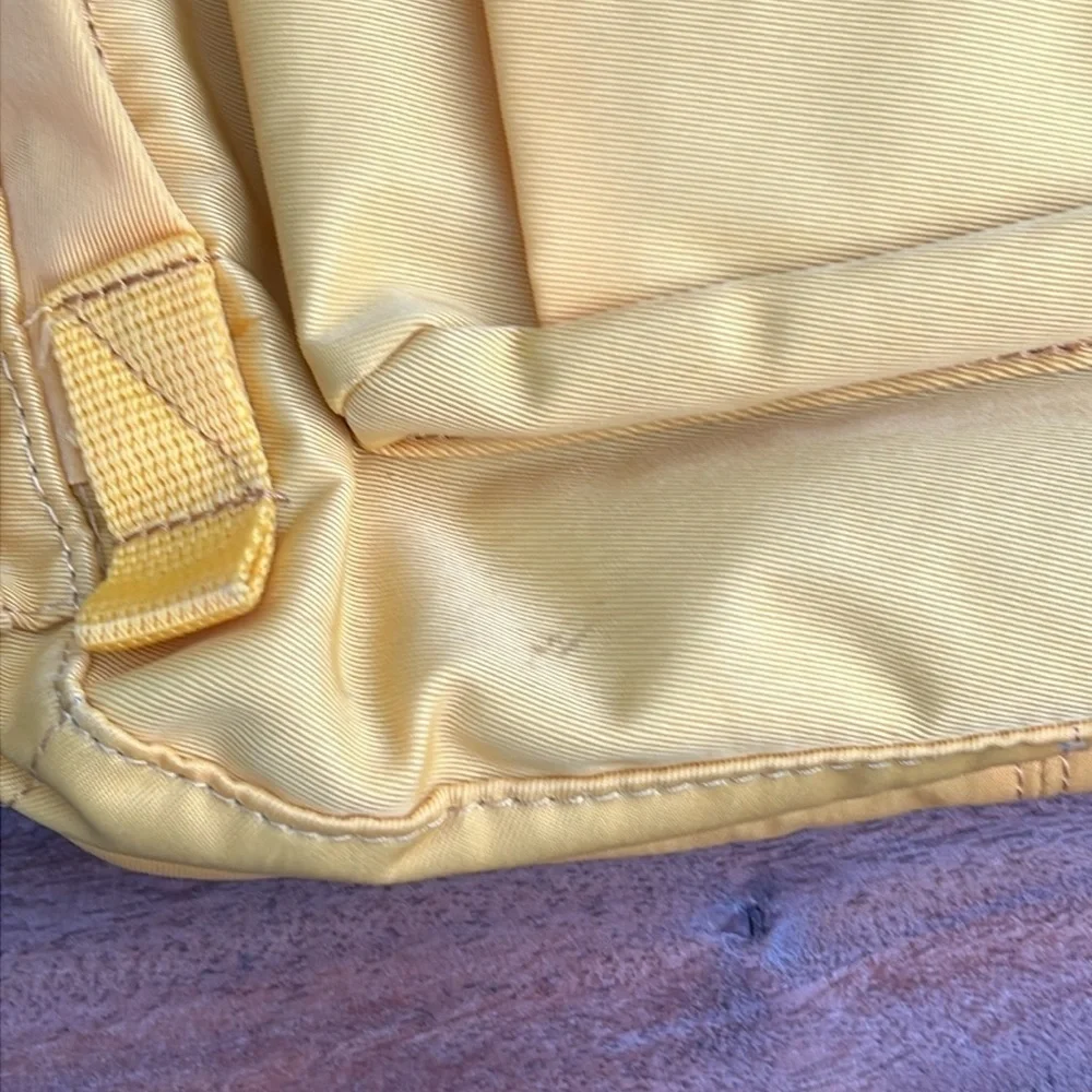 Fancy Forest Kalidi backpack yellow like new !